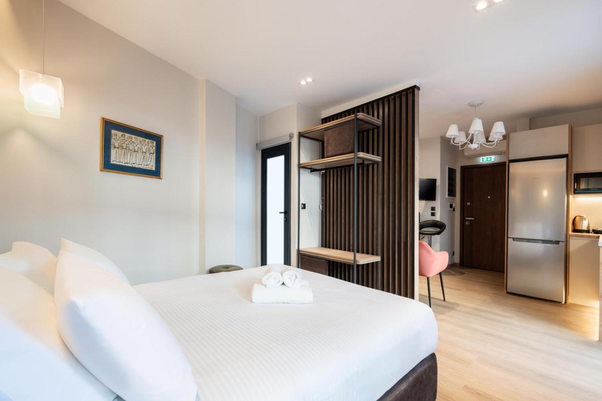 Luxury Bauhaus Athens Apartment ภายนอก รูปภาพ