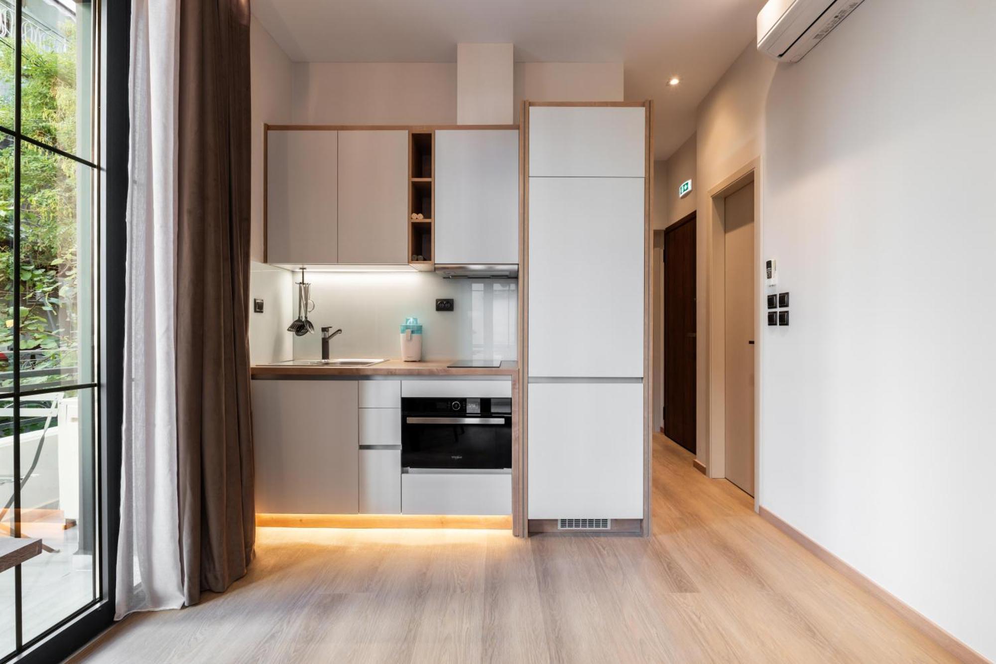 Luxury Bauhaus Athens Apartment ภายนอก รูปภาพ
