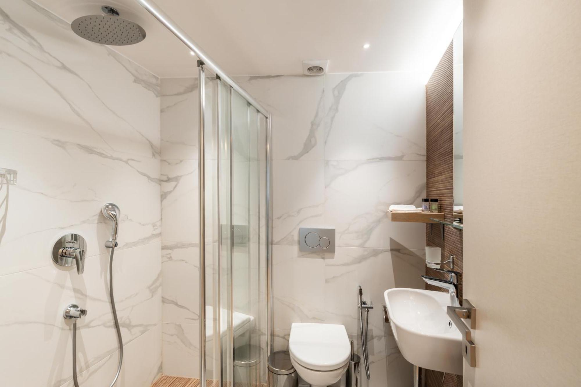 Luxury Bauhaus Athens Apartment ภายนอก รูปภาพ