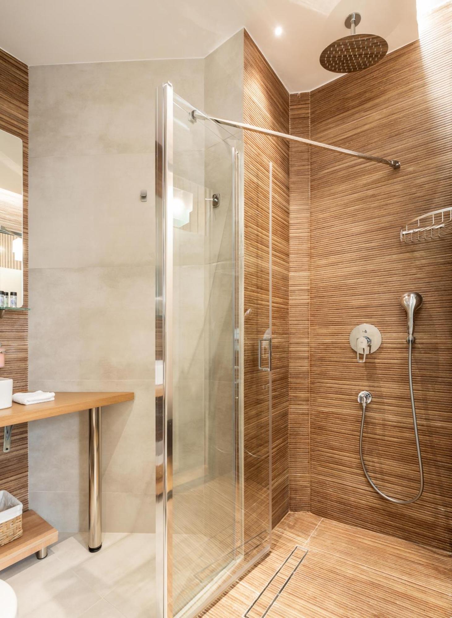 Luxury Bauhaus Athens Apartment ภายนอก รูปภาพ
